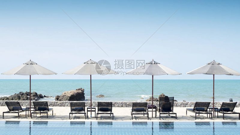 邮轮之旅，浪漫启航：情侣邮轮航线深度解析**